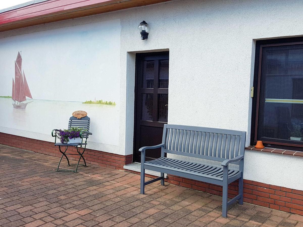 Ferienwohnung Im Roten Haus Stahlbrode Ngoại thất bức ảnh